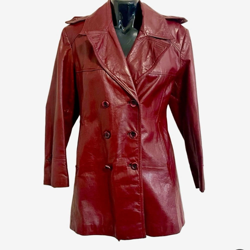 Etienne Aigner Vintage 1970s Burgundy Leather Trench Coat Vintage Size‎ 14